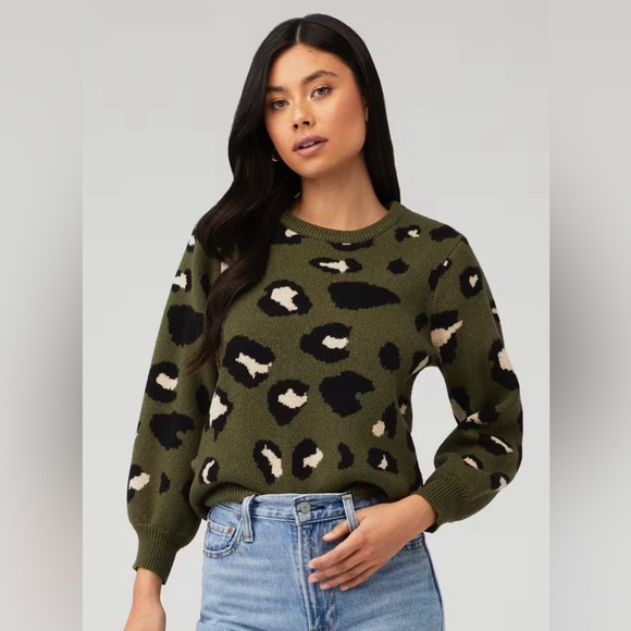 NWOT Lost in Lunar sweater size small/4 - Picture 2 of 8